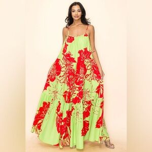 NWT Green Printed Maxi Dress with Pockets